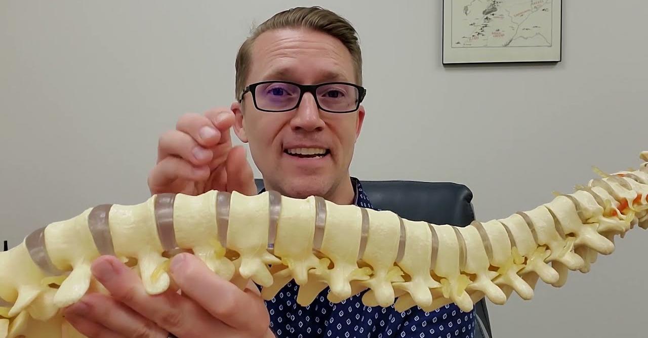 Spinal Disc Decompression (lumbar traction) vs Inversion Table, spinal tips video with Dr. Favero